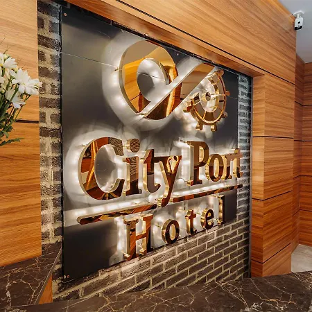 Port Hotell