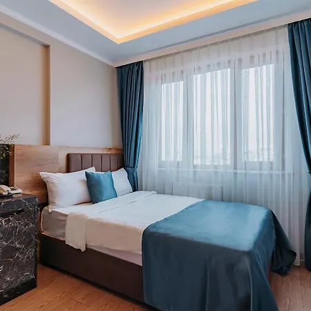 Port Hotell 3*