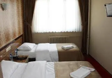فندق Port 3*